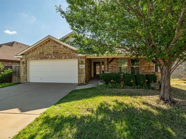 6937 Meandering Creek Ln, Fort Worth, TX 76179