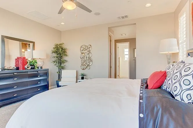 132 Lily Bay Cir — Photo 3