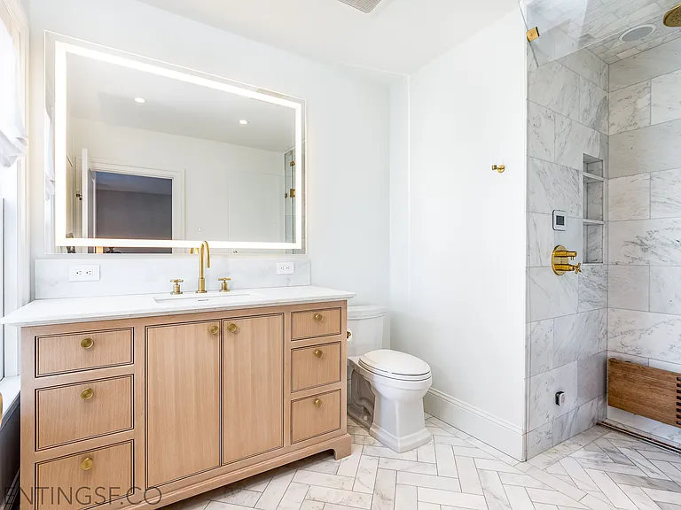 2211 Steiner St — Photo 24