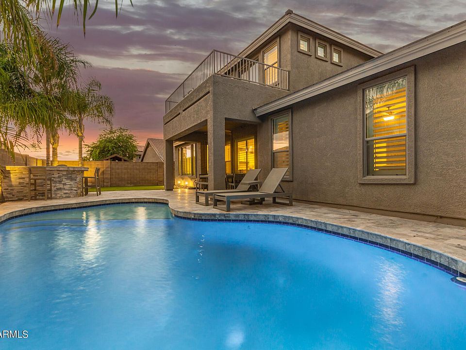 1st image of 2609 W Luce Dr