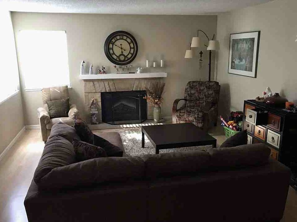 1st image of 1048 Maywood Ln
