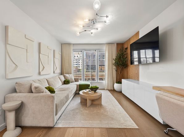 37-26 32nd St #3H