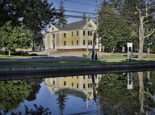 33 High Rd, Newbury, MA 01951