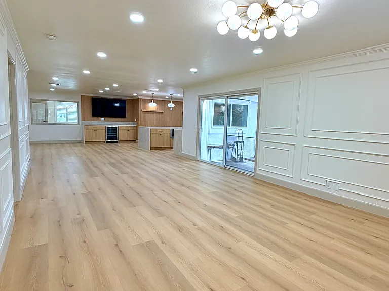 8983 Nightingale Ave — Photo 6