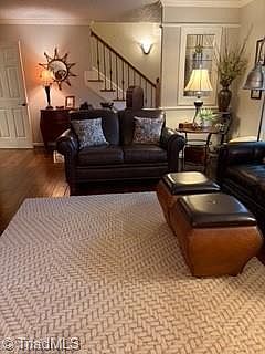 5th image of 145 S Quail Cir