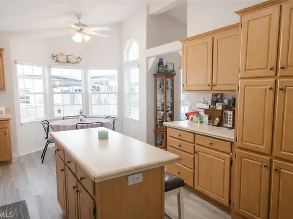 9850 Garfield Ave Spc 91, Huntington Beach, CA 92646