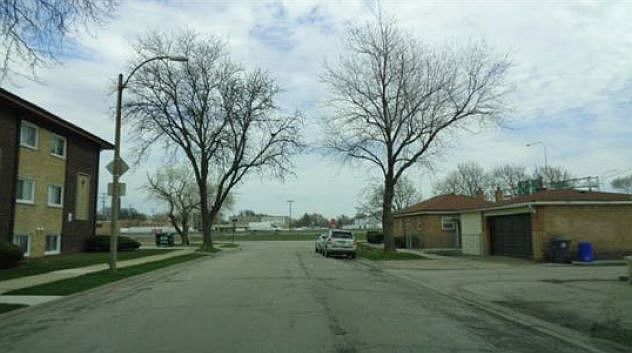 2nd image of 8508 45th Pl