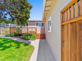 1055 View Way, Pacifica, CA 94044