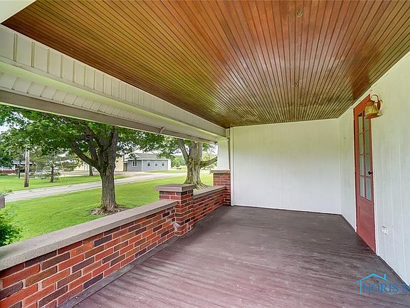 2nd image of 14010 Township Road 218