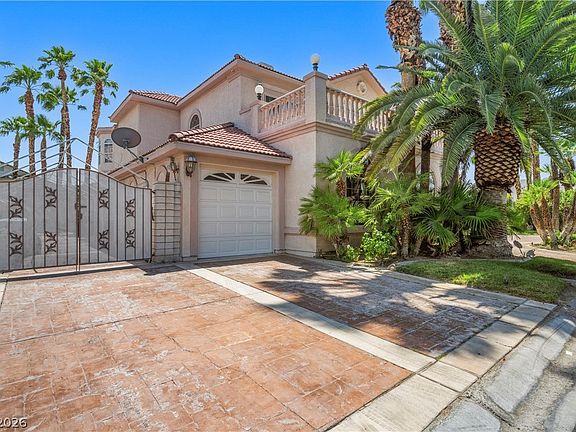 2nd image of 2563 Aviv Ct