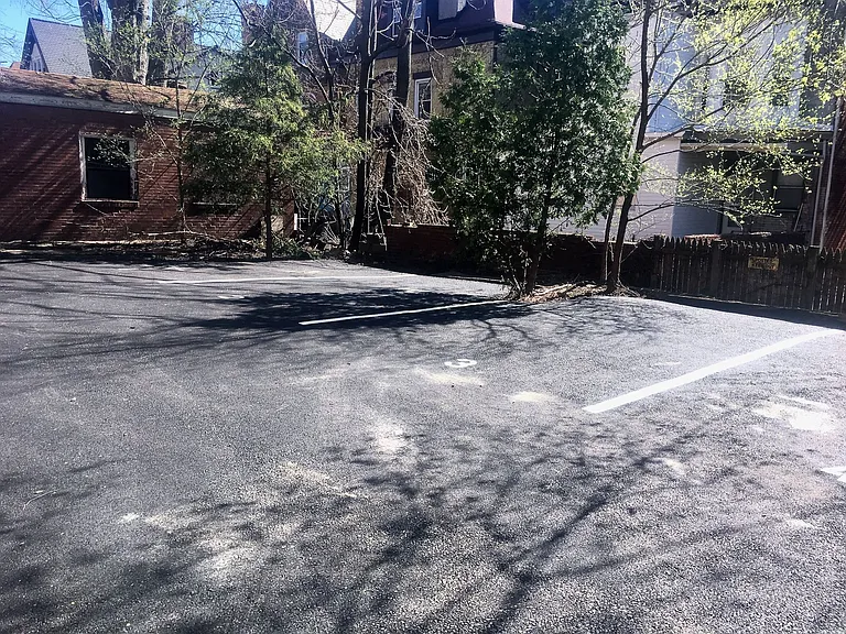 339 S Fairmount St — Photo 3