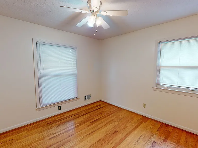 707 Dorsey Way — Photo 7