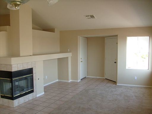 2nd image of 8051 Chambersberg St