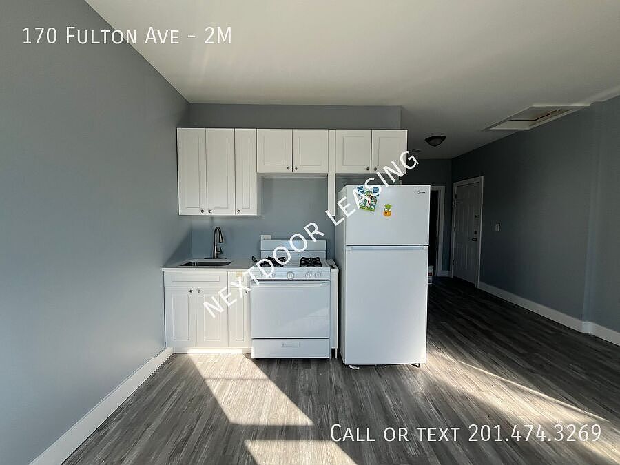 1st image of 170 Fulton Ave #2M