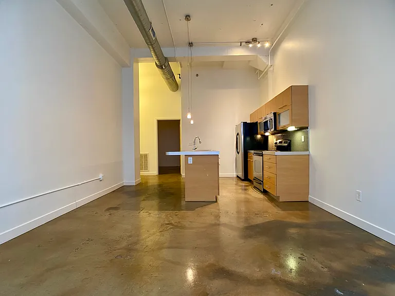 Central Park Lofts — Photo 46