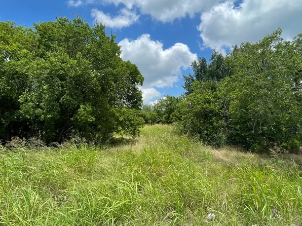 5368 Turnout Ln, Dallas, TX 75236