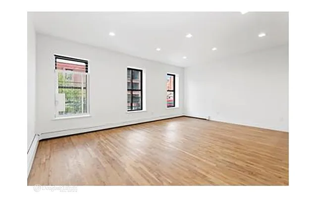 Rented by Douglas Elliman | media 15