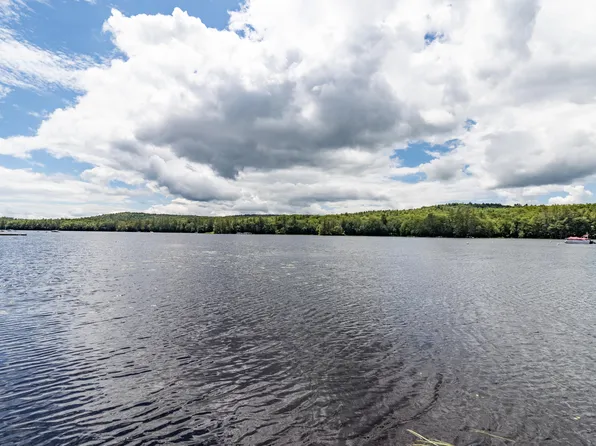 95 Beach Road, Naples, ME 04055