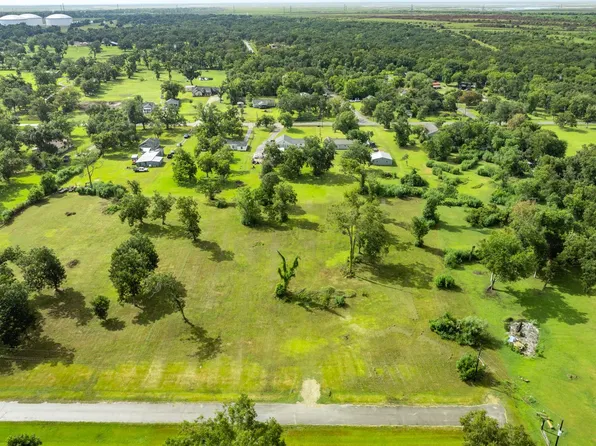 329 Harrison Rd Lot 2, Freeport, TX 77541