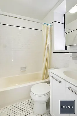 Rented by Bond New York | media 9