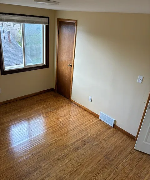 9 Floreis Ct #2 — Photo 24