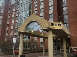 960 Teron Rd #502, Ottawa, ON K2K2B6