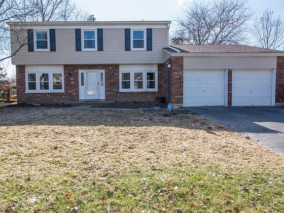 2nd image of 12031 Cedarcreek Dr