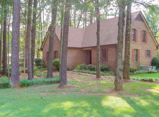 2832 Miranda Rd, Charlotte, NC 28216