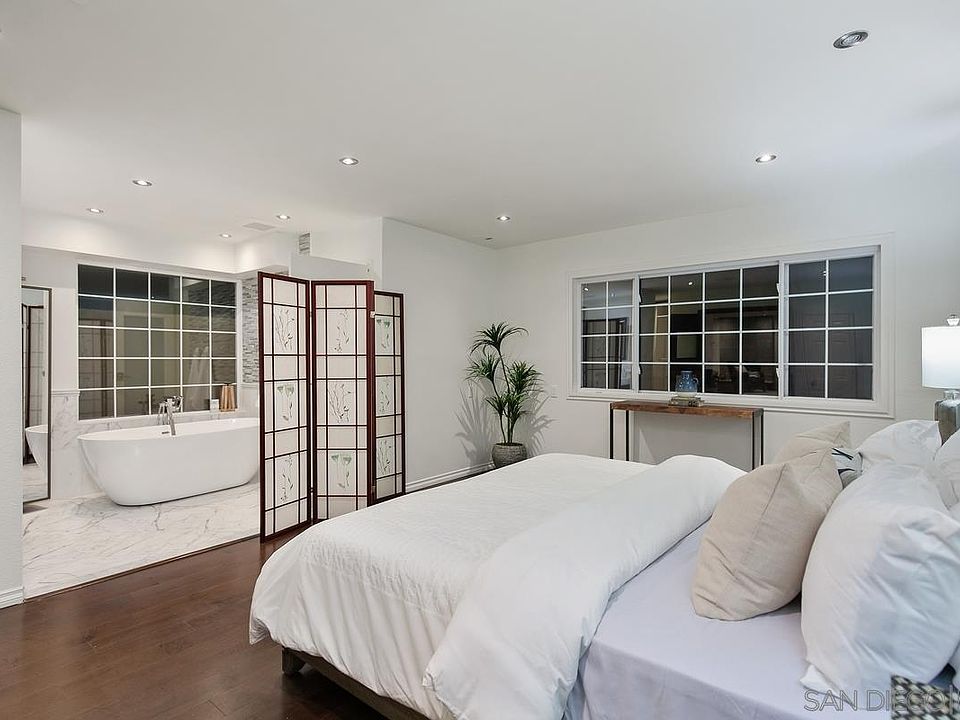 1st image of 13445 Calle Colina