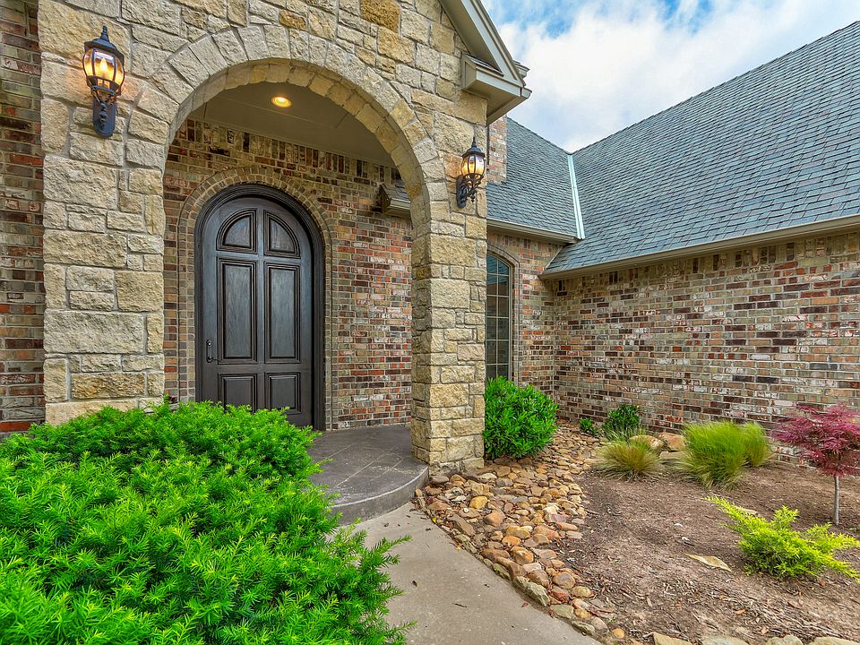 1st image of 13009 Lorien Way