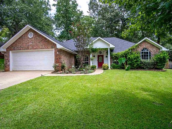 3rd image of 1315 Corey Dr