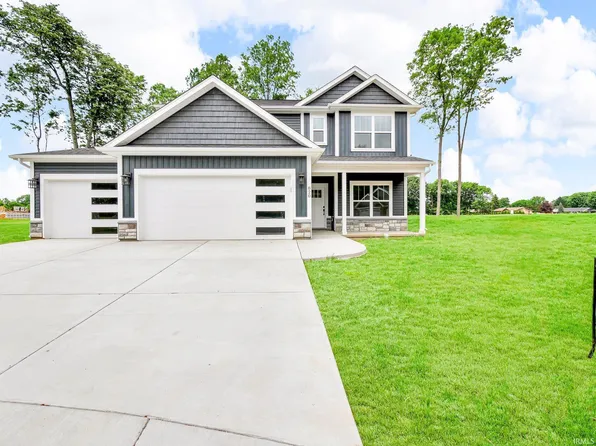 820 Hackberry Ct, Frankfort, IN 46041