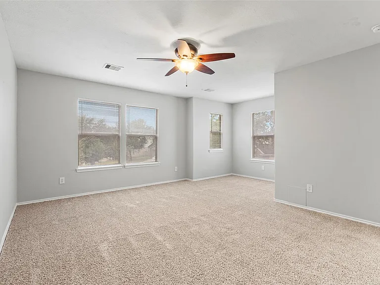 7606 Hillsdale Park Ct — Photo 10