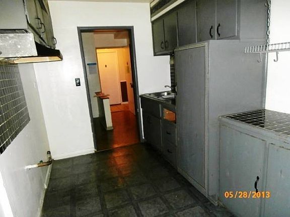 4th image of 1441 W Farwell Ave APT 1F