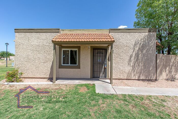 1st image of 952 E Diamond Dr