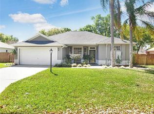 1711 Brookstone Way, Plant City, FL 33566