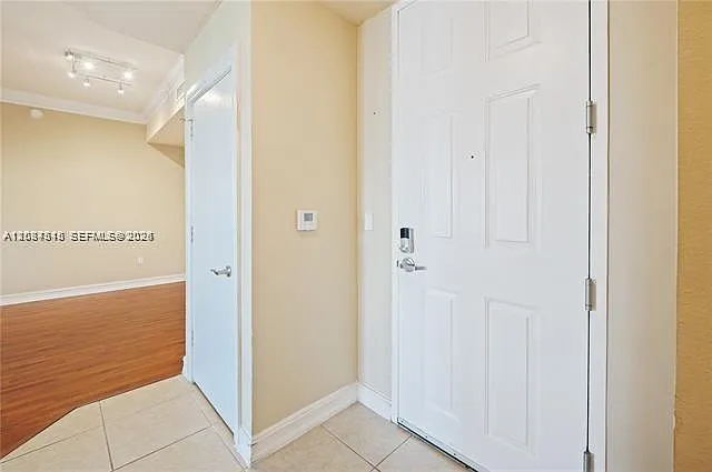 Alaqua Condo — Photo 4