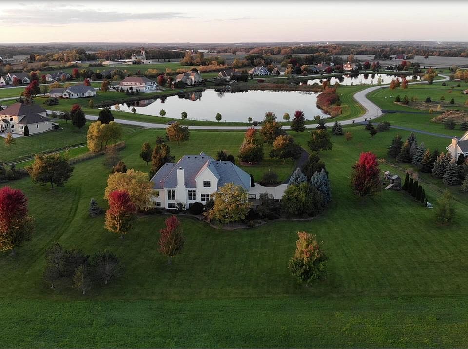 6117 Madeline LANE, Caledonia, WI 53108 MLS 1854591 Zillow