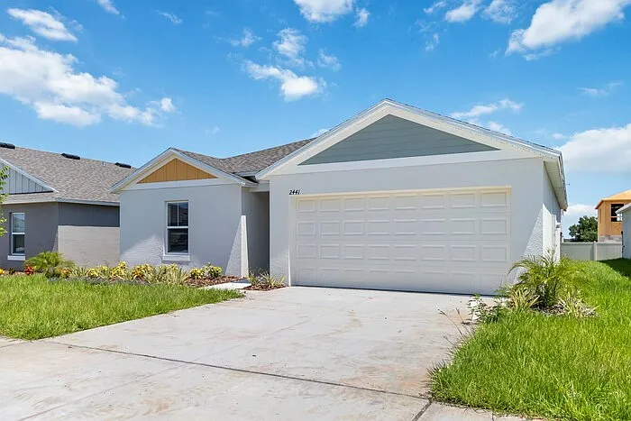 3 bed, 2.0 bath, 1420 sqft, $2,149 — Photo 3
