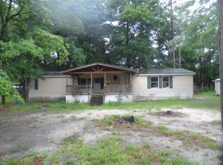 101 Beverly Ln, Jesup, GA 31545