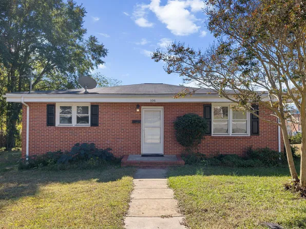 106 Penny St, Clayton, NC 27520