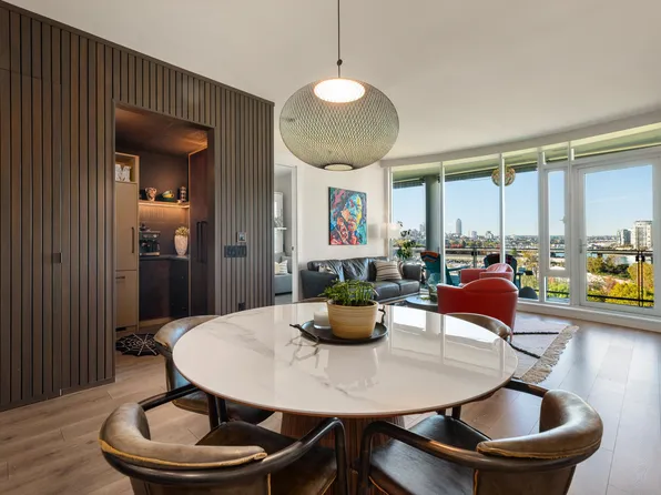 1616 Columbia St #805, Vancouver, BC V5Y 0B7