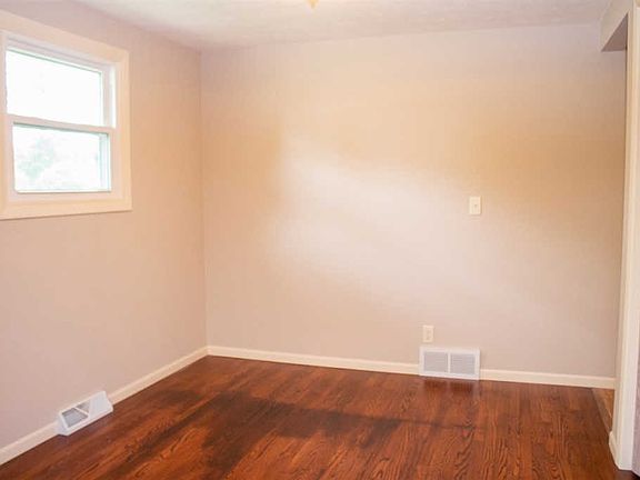 4th image of 1518 Juniper Ln
