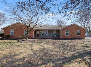 2707 Cages Bend Rd, Gallatin, TN 37066