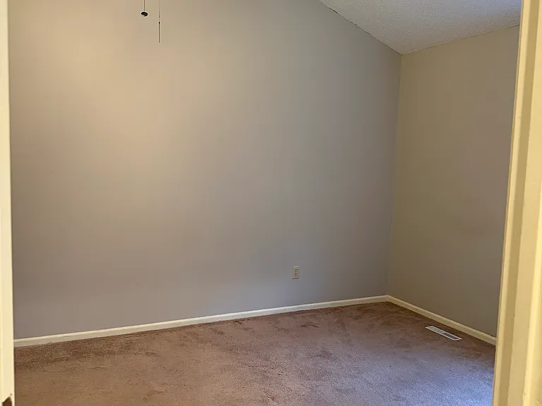 406 NE Independence Ave #A — Photo 23