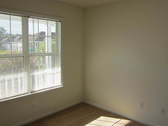 3rd image of 4060 Chadwyck Dr