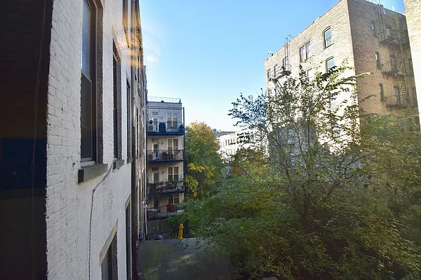 Rented by Skyward | media 19