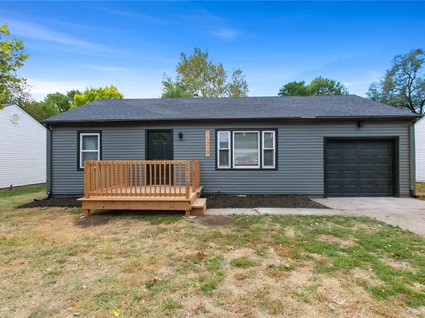 11317 W 67th St, Shawnee, KS 66203