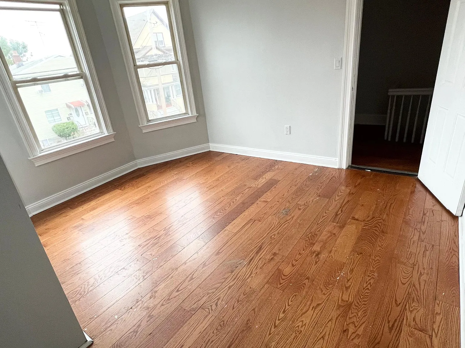 355 Charles St — Photo 2