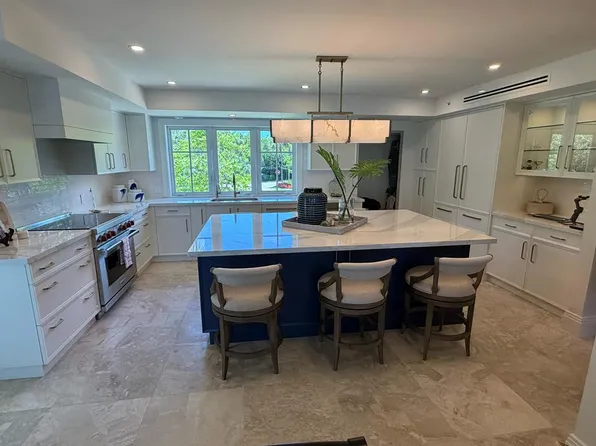 10 Marina Dr #A, Key Largo, FL 33037